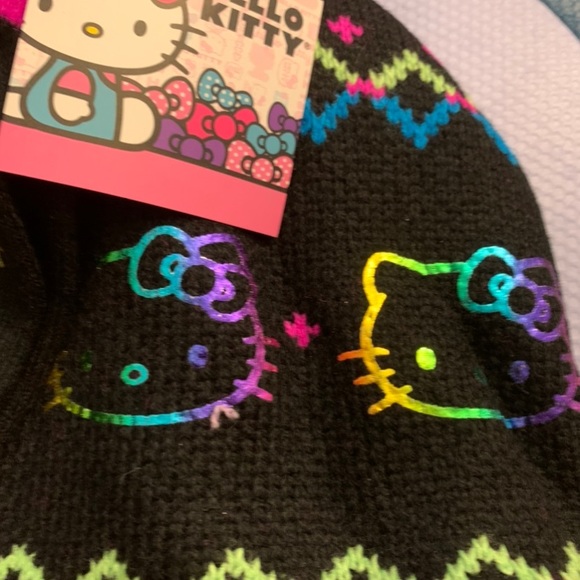 💕Just In💕 2 Piece Hello Kitty Set - Picture 3 of 5